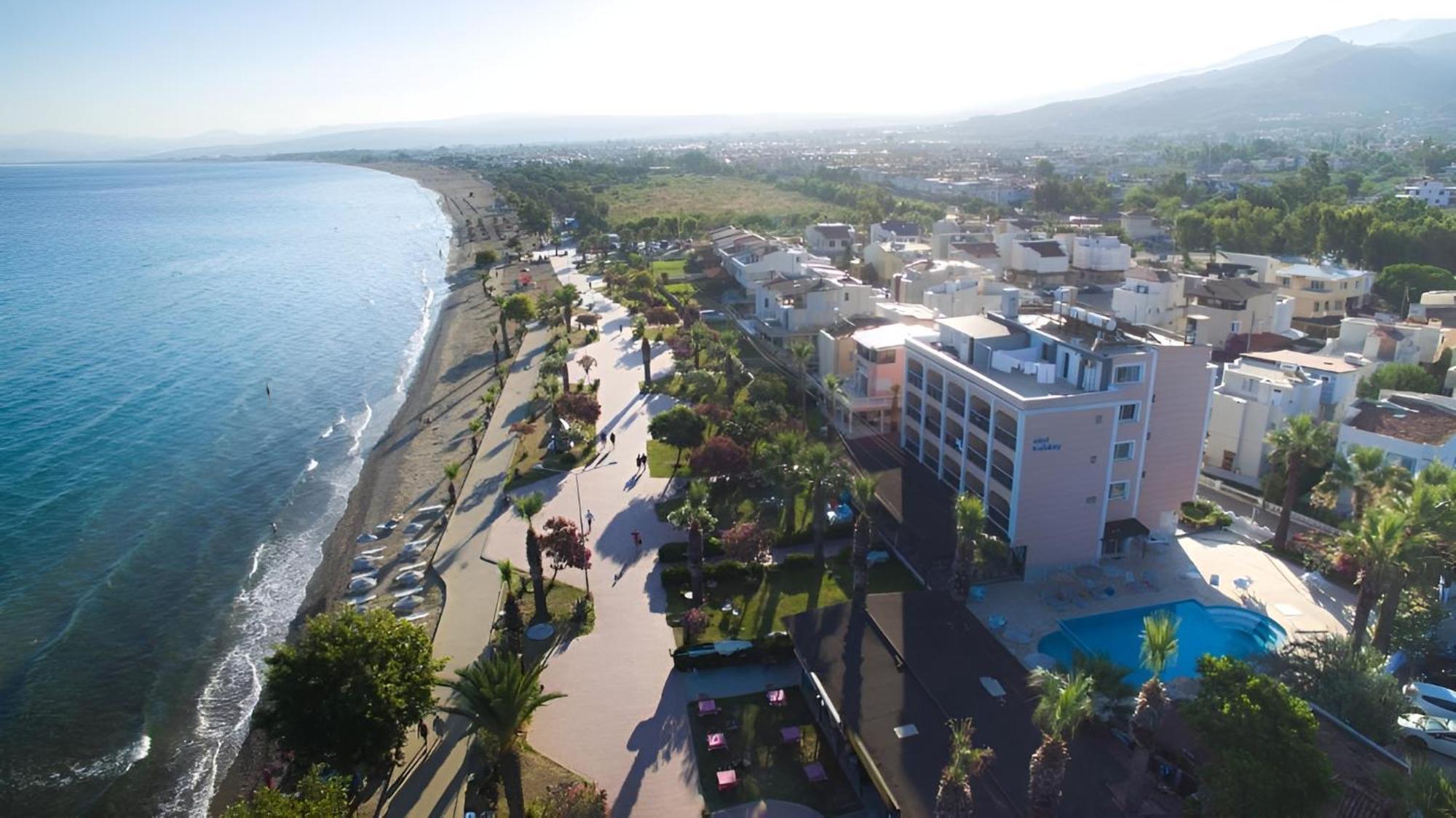 Holiday Hotel Кушадаси Екстер'єр фото
